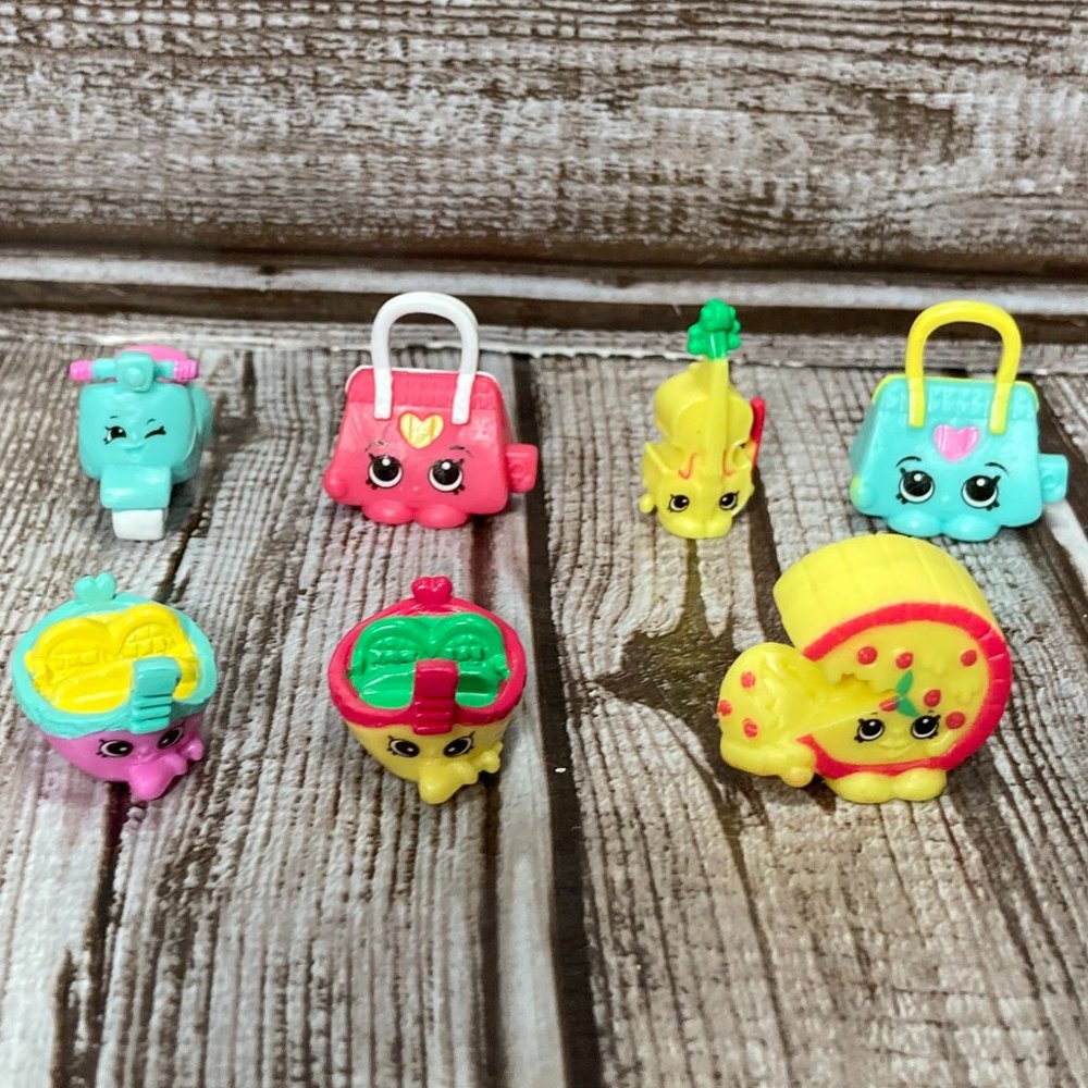 Lot of 7 SHOPKINS Italian Tour Figures Toys No Duplicates